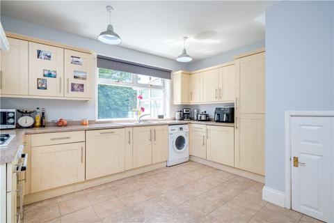 3 bedroom end of terrace house for sale, Coach Road, Baildon, West Yorkshire, BD17