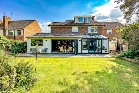 5 bedroom detached house for sale, Tippendell Lane, St. Albans, Hertfordshire, AL2