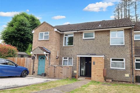 3 bedroom terraced house for sale, Arthur Close, Farnham, Surrey, GU9