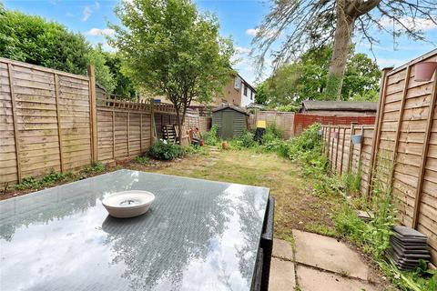 3 bedroom terraced house for sale, Arthur Close, Farnham, Surrey, GU9