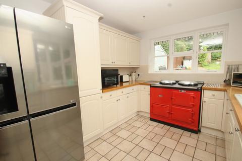 4 bedroom detached house for sale, Norsted Lane, Pratts Bottom, BR6