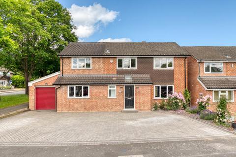 5 bedroom detached house for sale, Trevelyan, Bracknell RG12