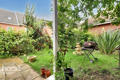 24 Bradfords Close, St Marys Island, Chatham, ME4 3RJ
