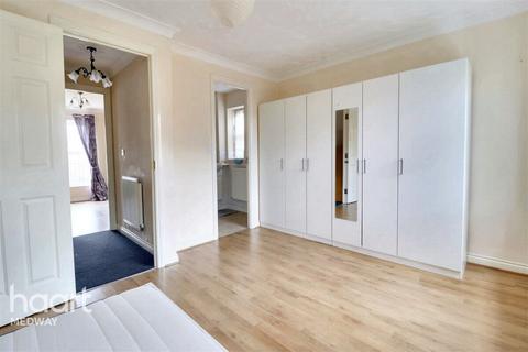 undefined, Bradfords Close, Chatham