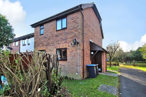 1 bedroom terraced house to rent, Pease Pottage, Crawley RH11