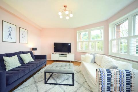 2 bedroom apartment to rent, Maybury House, Woking GU22
