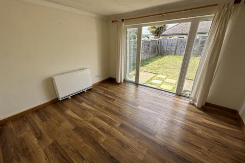 1 bedroom semi-detached bungalow for sale, Laburnum Close, Red Lodge, Bury St. Edmunds, Suffolk