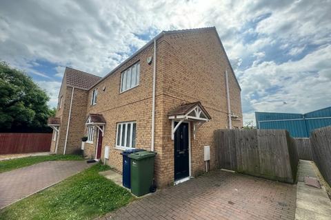 2 bedroom terraced house to rent, Timber Yard Gardens, Wisbech