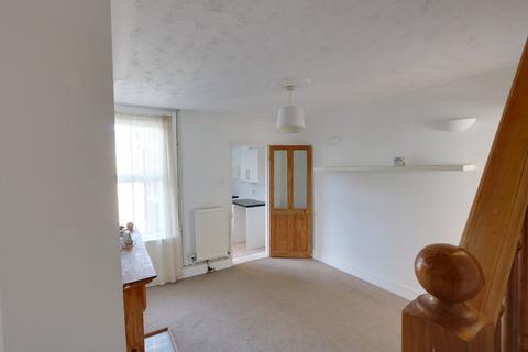 2 bedroom terraced house to rent, Colchester CO1