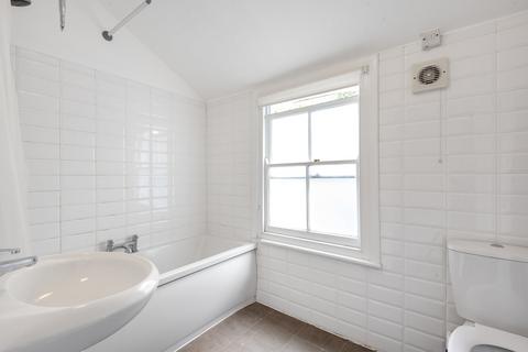 161 Lynton Road, London, SE1 5QX