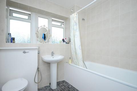 3 bedroom maisonette for sale, Kerbey Street, Poplar, London, E14