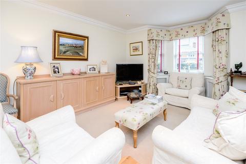 2 bedroom apartment for sale, Onslow Road, Sunningdale, Berkshire, SL5