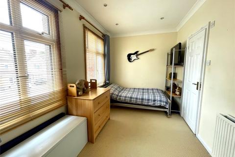 9 Awliscombe Road, Welling, DA16 3JT
