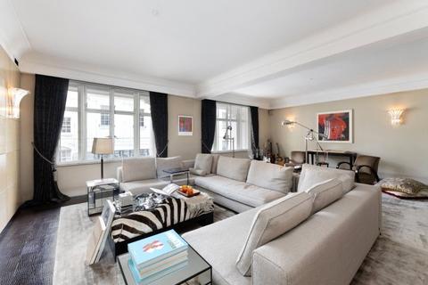 3 bedroom apartment for sale, George Street, London, W1H