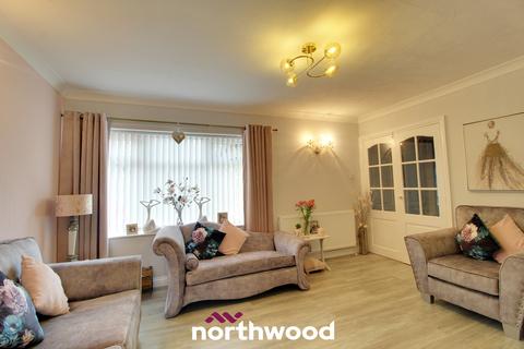 3 bedroom detached bungalow for sale, Ambassador Gardens, Doncaster DN3