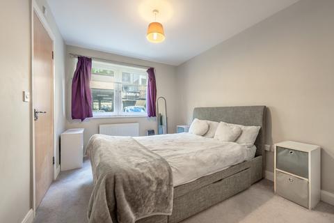 2 bedroom apartment for sale, Penn Place, Northway, RICKMANSWORTH, WD3