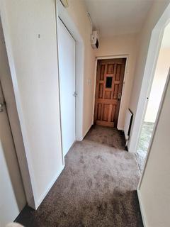 2 bedroom flat to rent, Harvey Clough Road, Norton Lees