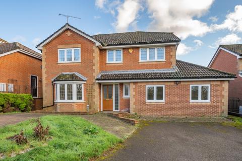 5 bedroom detached house for sale, River Close, Four Marks, Alton, Hampshire, GU34