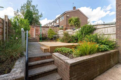 3 bedroom end of terrace house to rent, Abbey Road, Macclesfield, Cheshire, SK10