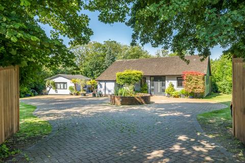 6 bedroom detached house for sale, Grubbins Lane, Speen, Princes Risborough, Buckinghamshire, HP27