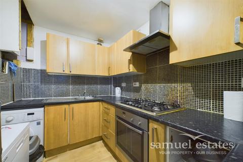 3 bedroom terraced house for sale, Churchmore Road, Streatham Vale, SW16