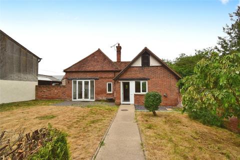 2 bedroom detached house to rent, Mowden Hall Lane, Hatfield Peverel, Chelmsford, Essex, CM3