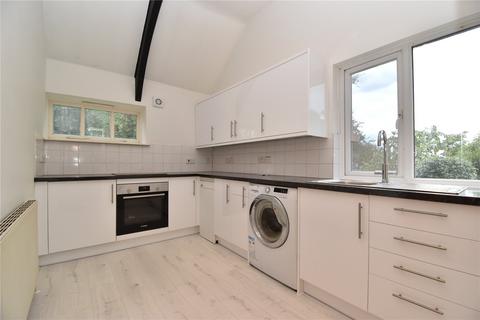 2 bedroom detached house to rent, Mowden Hall Lane, Hatfield Peverel, Chelmsford, Essex, CM3