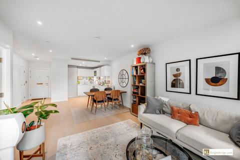 1 bedroom apartment for sale, 2 Lockgate Road, London SW6