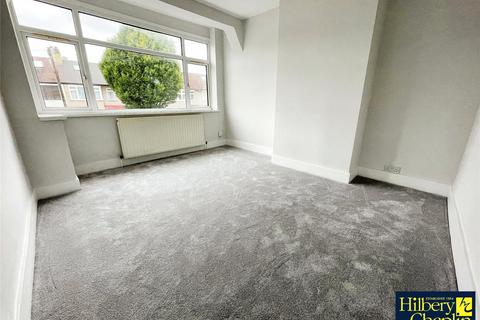 75 Primrose Glen, Hornchurch, RM11 2NL