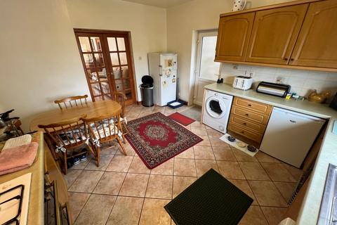 3 bedroom terraced house for sale, Church Road Tonypandy - Tonypandy