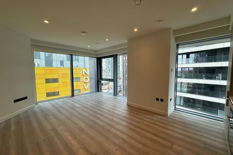 2 bedroom apartment to rent, Aspen, Consort Place, Canary Wharf E14