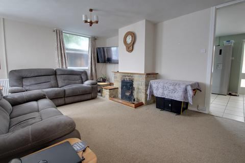 3 bedroom end of terrace house for sale, Neales Way, Evercreech, BA4