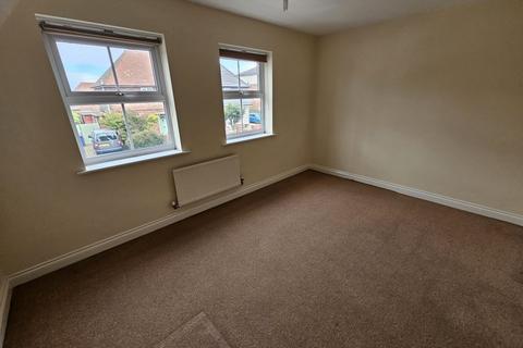 3 bedroom townhouse to rent, Carr Head Lane, Bolton On Dearne