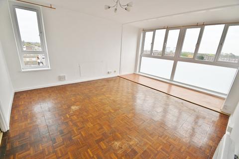 1 bedroom apartment for sale, High Street, Langley, Berkshire, SL3