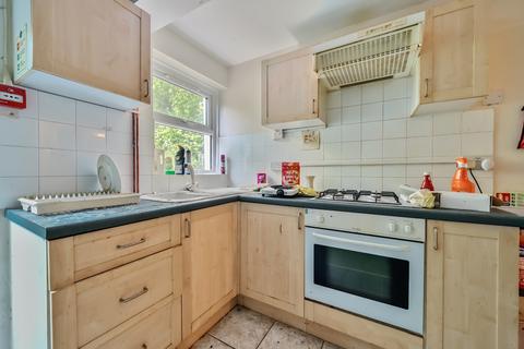 23 Penge Road, London, SE25 4EJ