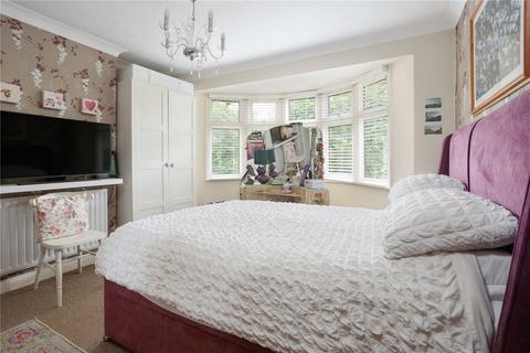 3 bedroom semi-detached house for sale, Brook Avenue, Farnham, Surrey, GU9