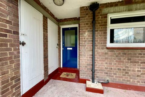 1 bedroom apartment for sale, Norwich Close, Southend-on-Sea, Essex, SS2