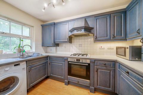 2 bedroom flat for sale, Clockhouse Place, London