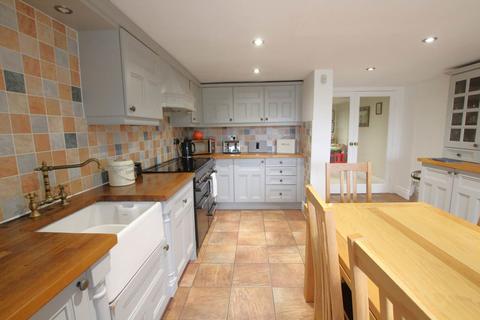 4 bedroom semi-detached house for sale, Glebelands Road, Prestwich, M25