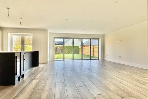 4 bedroom detached house for sale, Knowland Drive, Milford on Sea, Lymington, Hampshire, SO41