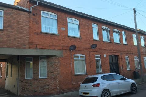 Studio to rent, Clarke Road, Northampton NN1