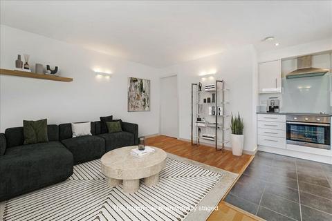 1 bedroom apartment for sale, London Road, Brentford, TW8