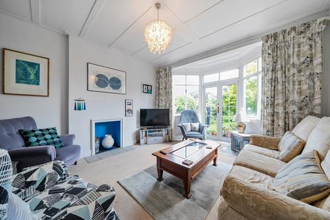 11 Acacia Avenue, Ruislip, HA4 8RQ