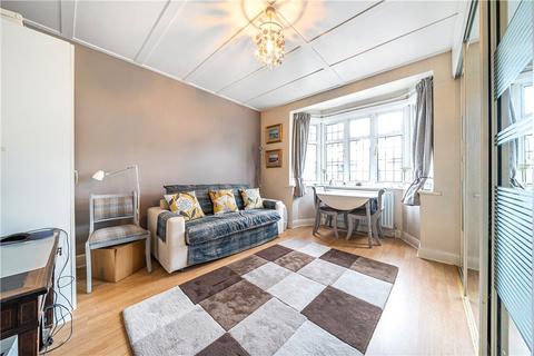 11 Acacia Avenue, Ruislip, HA4 8RQ