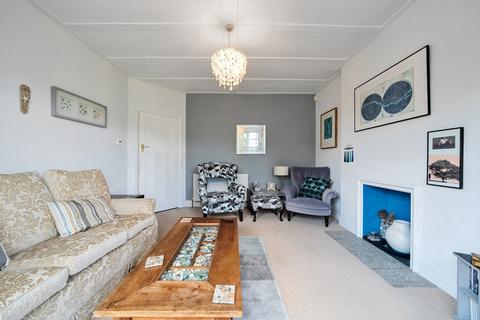 11 Acacia Avenue, Ruislip, HA4 8RQ