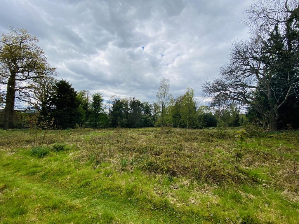 Land at Rosebank, Bankend Road, Dumfries, DG1 4 TN