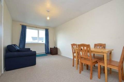 1 bedroom apartment to rent, Aylsham Drive, Ickenham, UB10