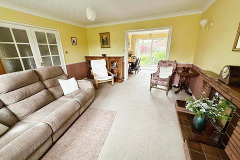 95 Athlestan Way, Stretton, Burton-on-trent, DE13 0XT