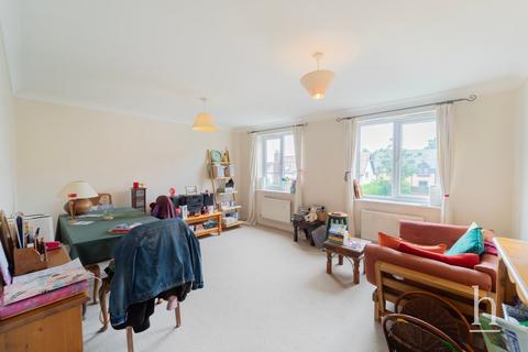 2 bedroom apartment for sale, Pensby Road, Heswall CH60