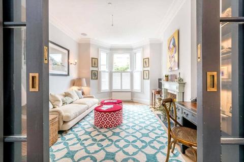 5 bedroom terraced house to rent, Gascony Avenue, London, NW6